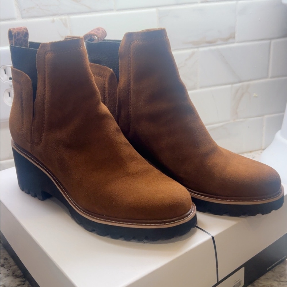Dolce Vita Women's Brown Ankle Booties